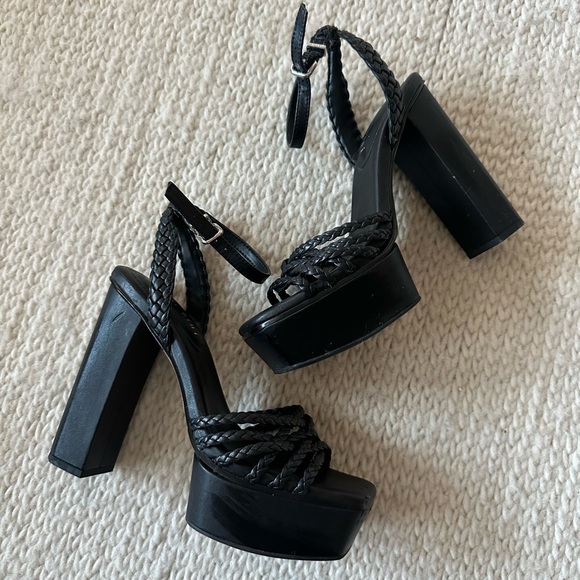 Gianni Bini Shoes - Gianni Bini Black Rope Braided Platform Heels Size 7